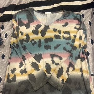 Lovely j leopard t shirt in large